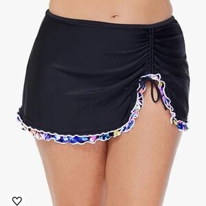 Brand: Island Escape
Plus Size Mariposa Ruched Swim Skirt